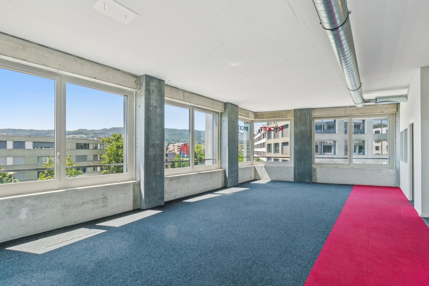 127m² commerciale