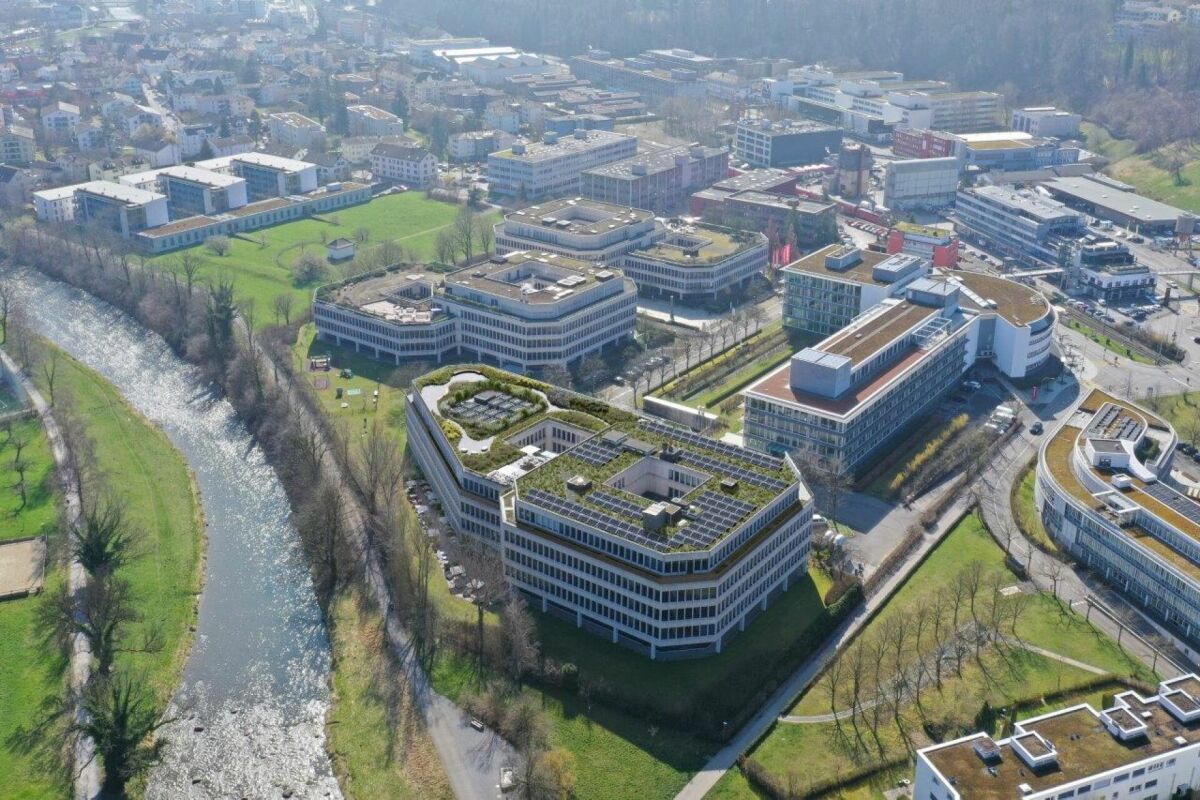 400m² office