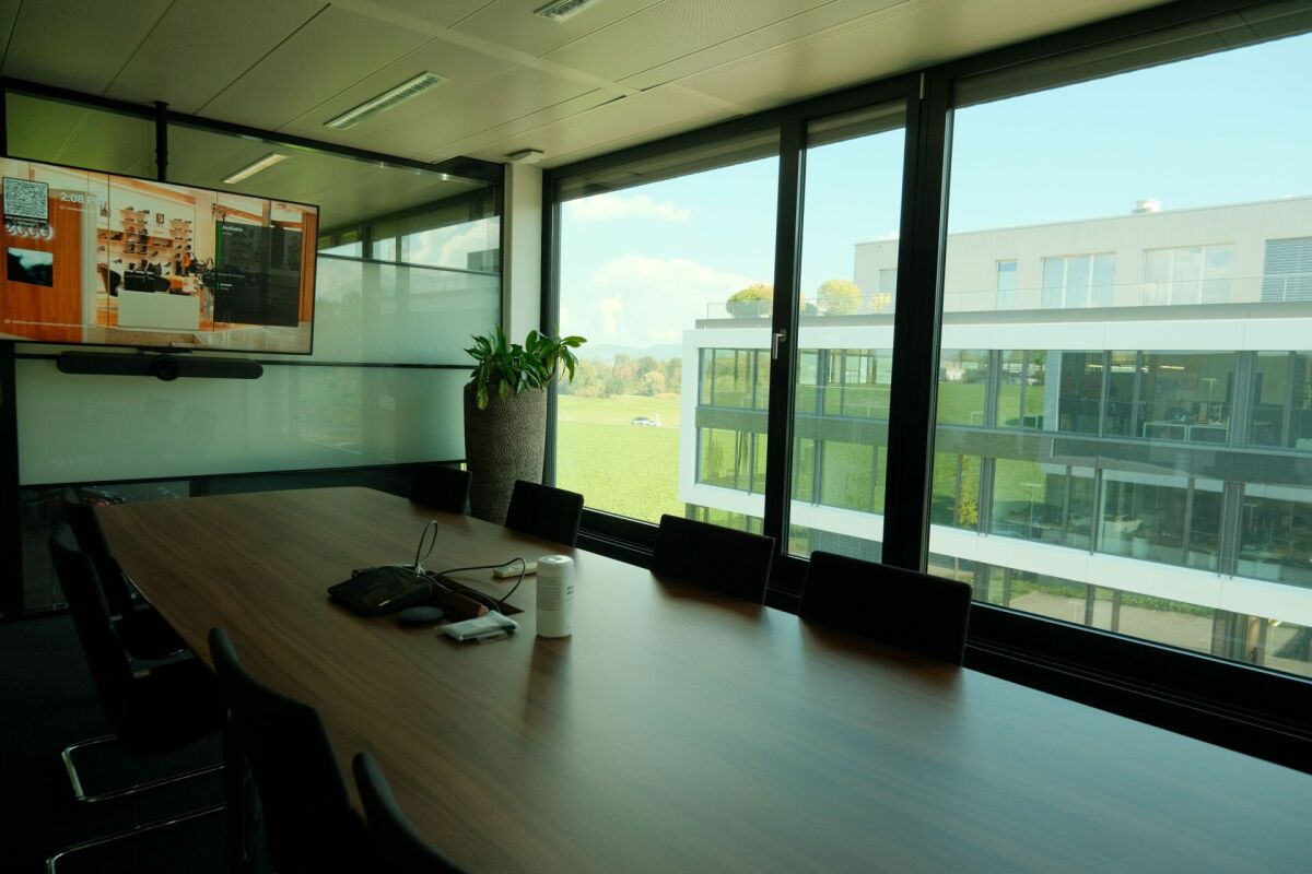 866m² office, photo 8 of 10