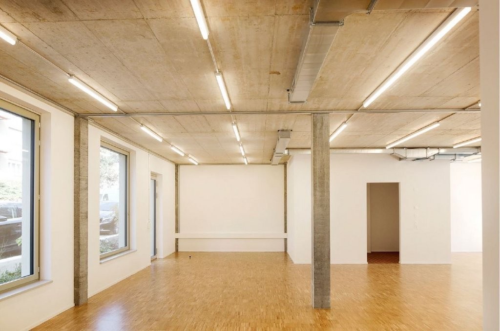 144m² office