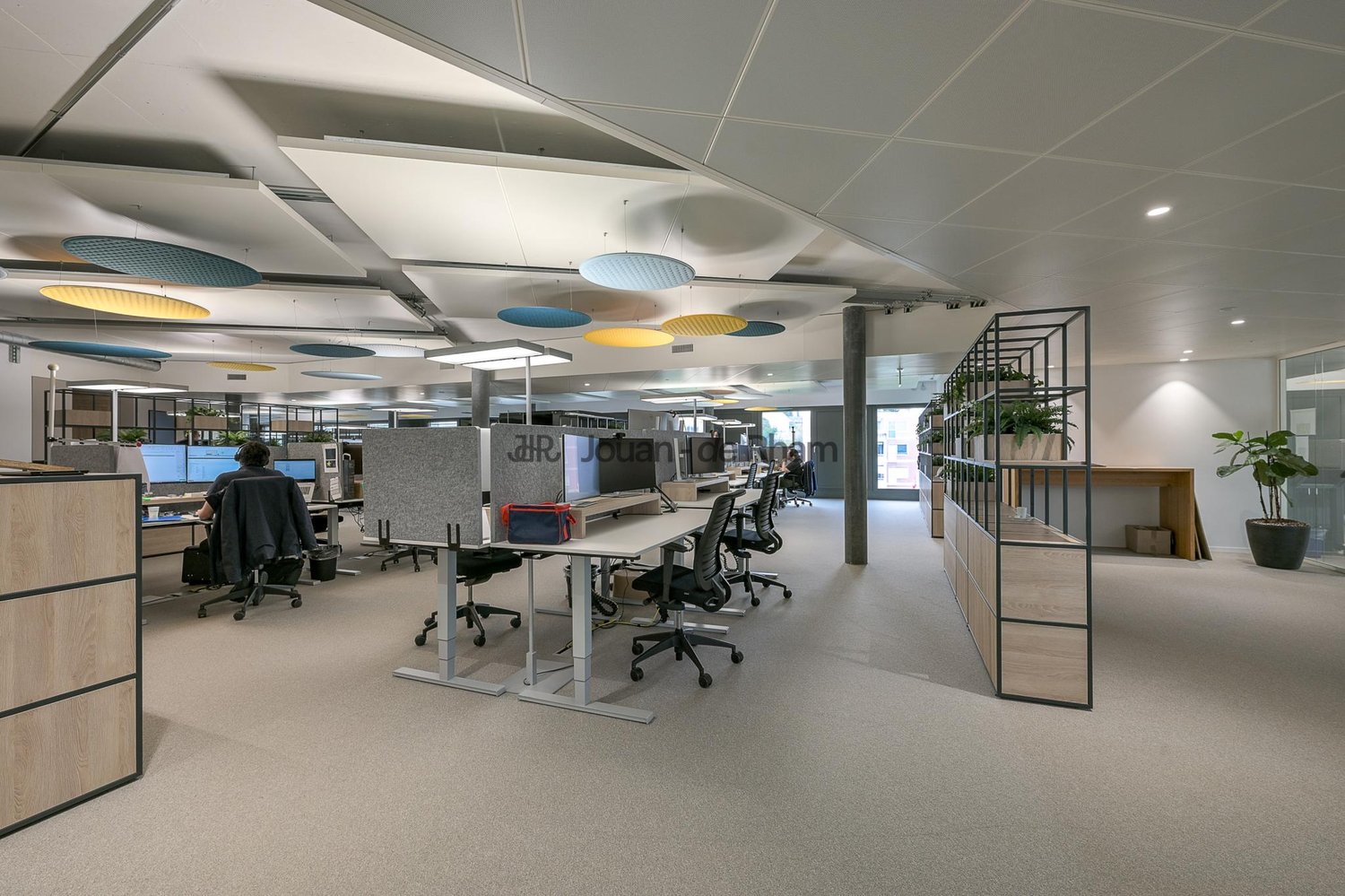 687m² Büro