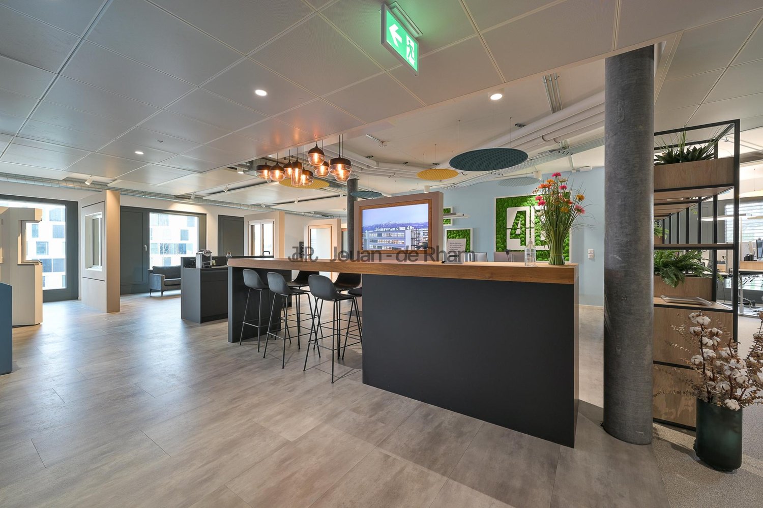 687m² Büro