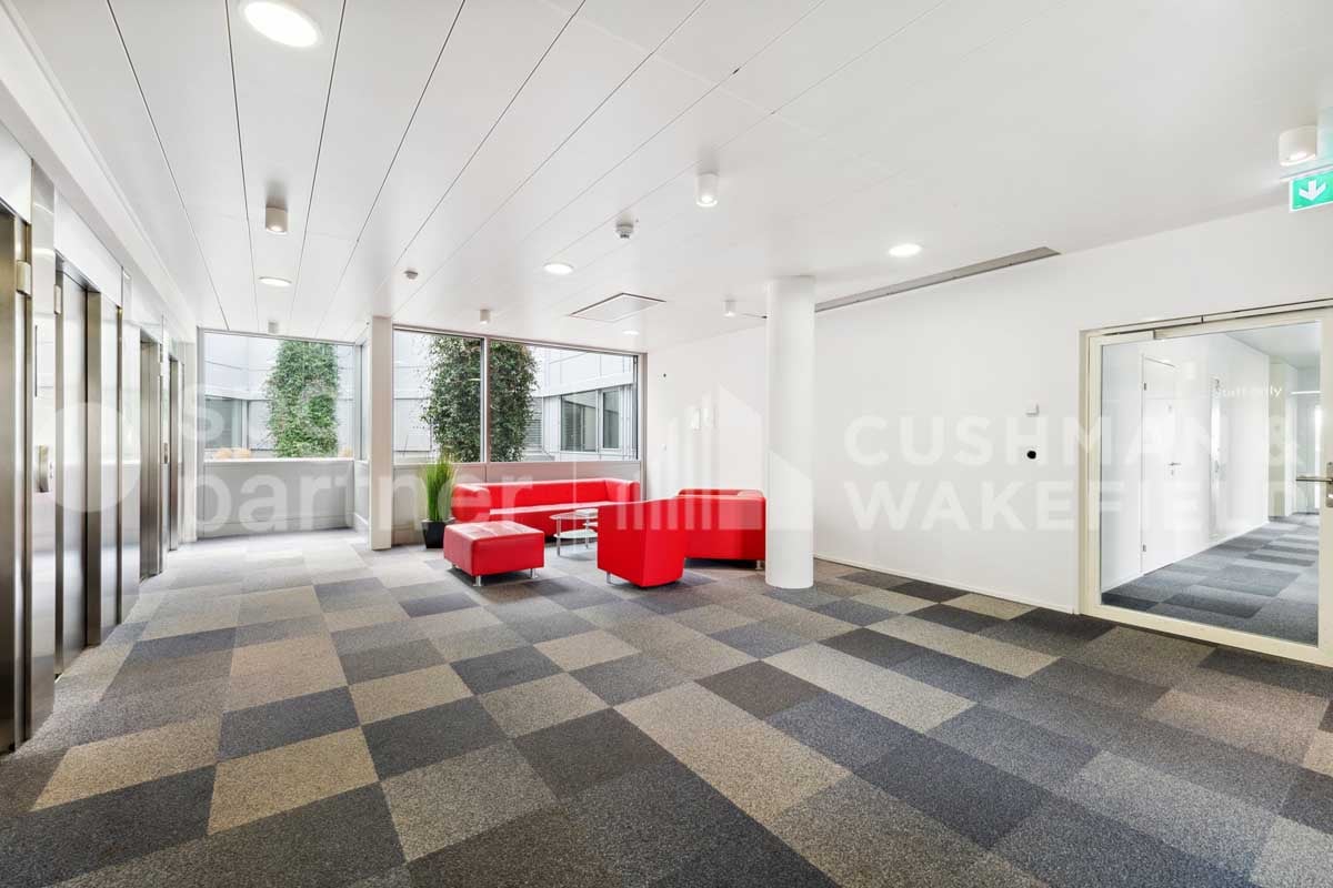 300m² Büro
