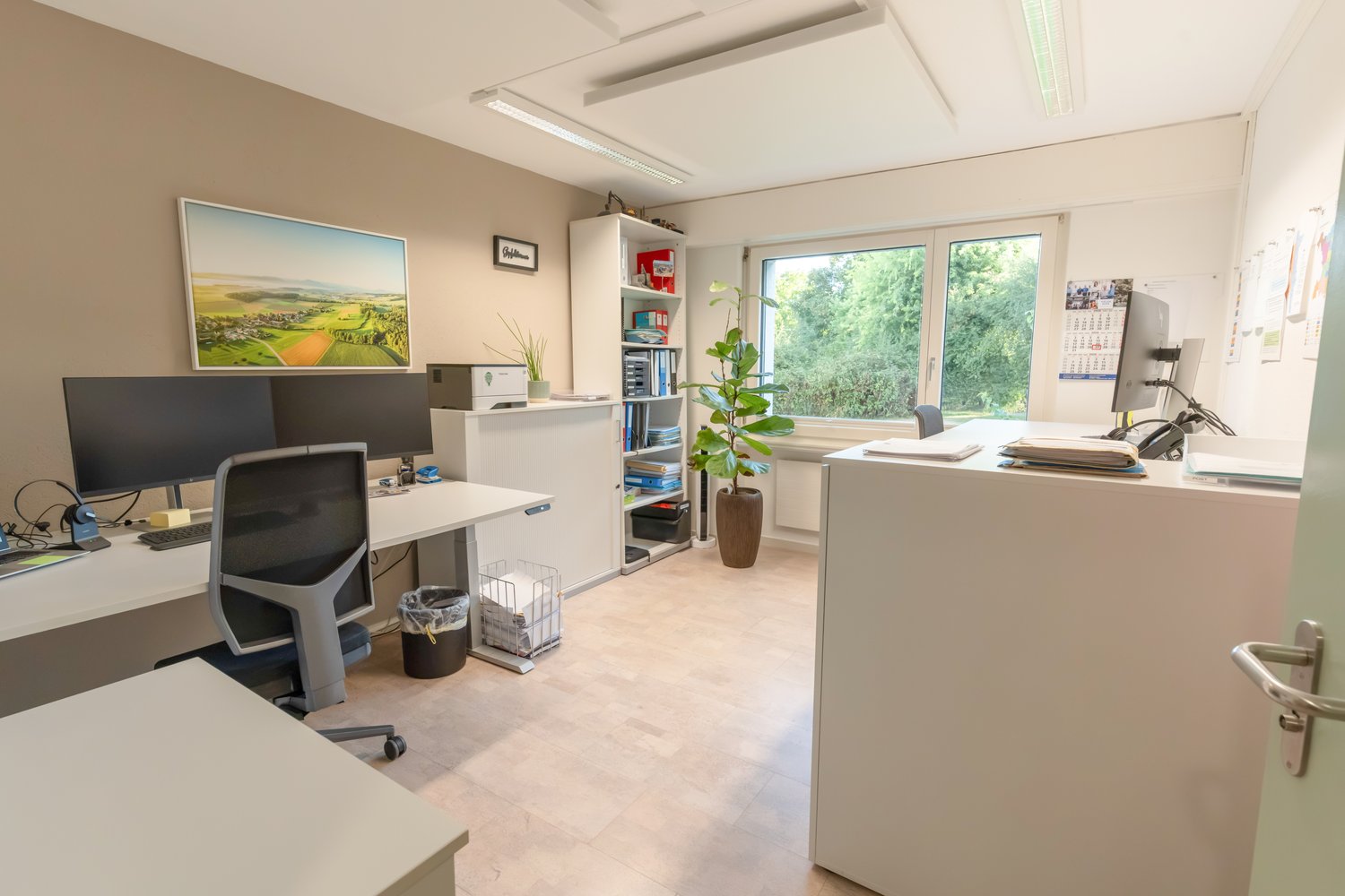 Office, Foto 2 von 10