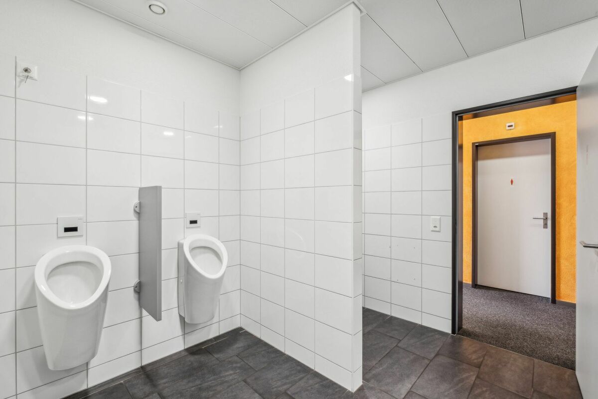 622m² commercial