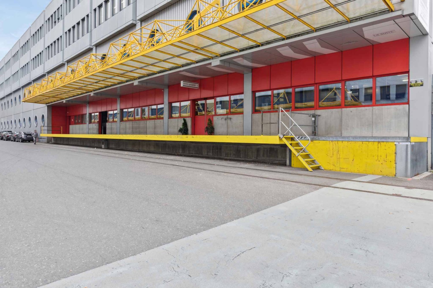 431m² Gewerbe, Foto 1 von 8