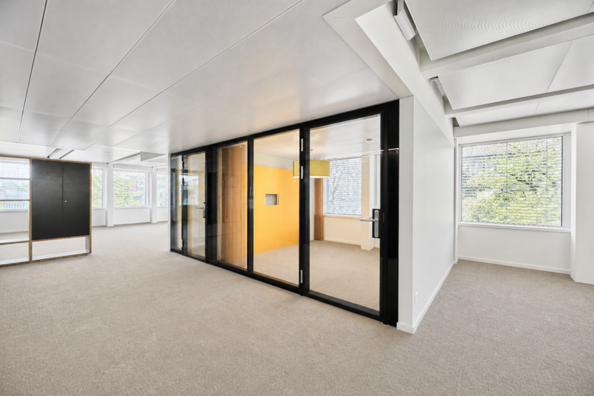 954m² office, Foto 8 von 10