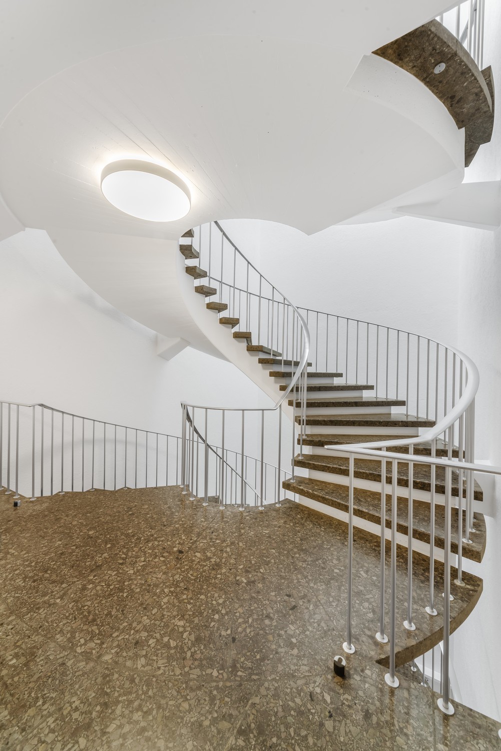 798m² ufficio