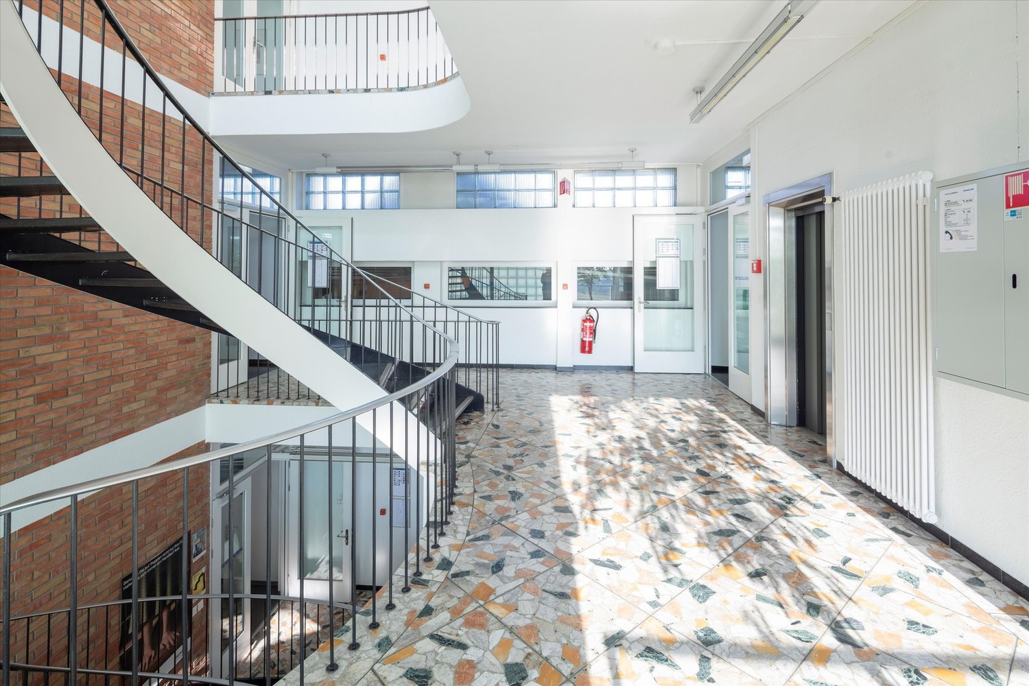 ufficio di 332m²