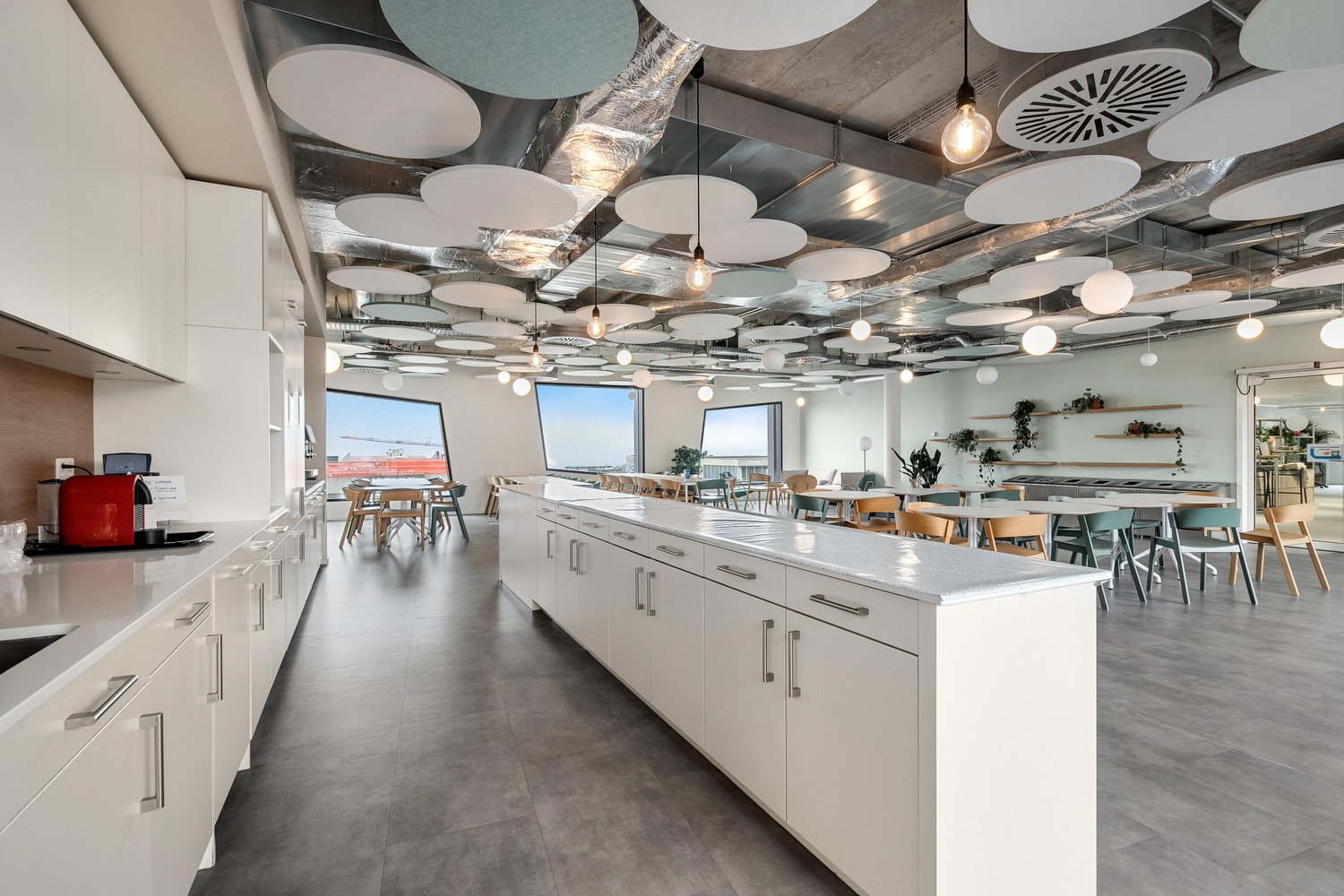 1000m² office