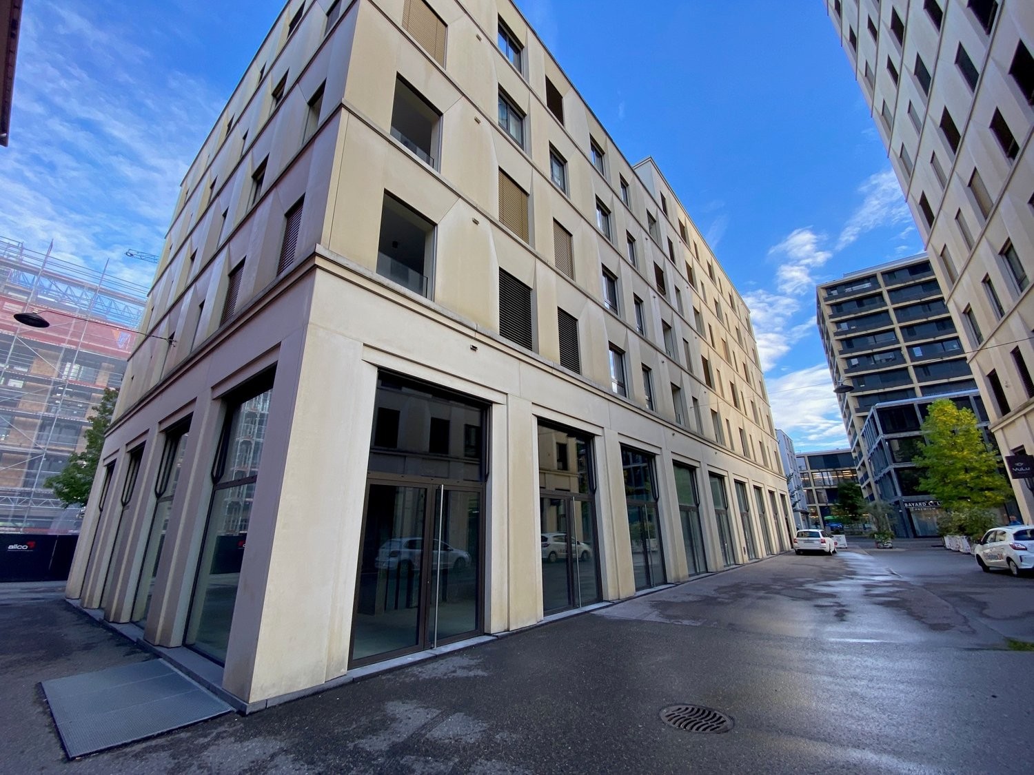 Negozio di 119m², foto 5 di 9