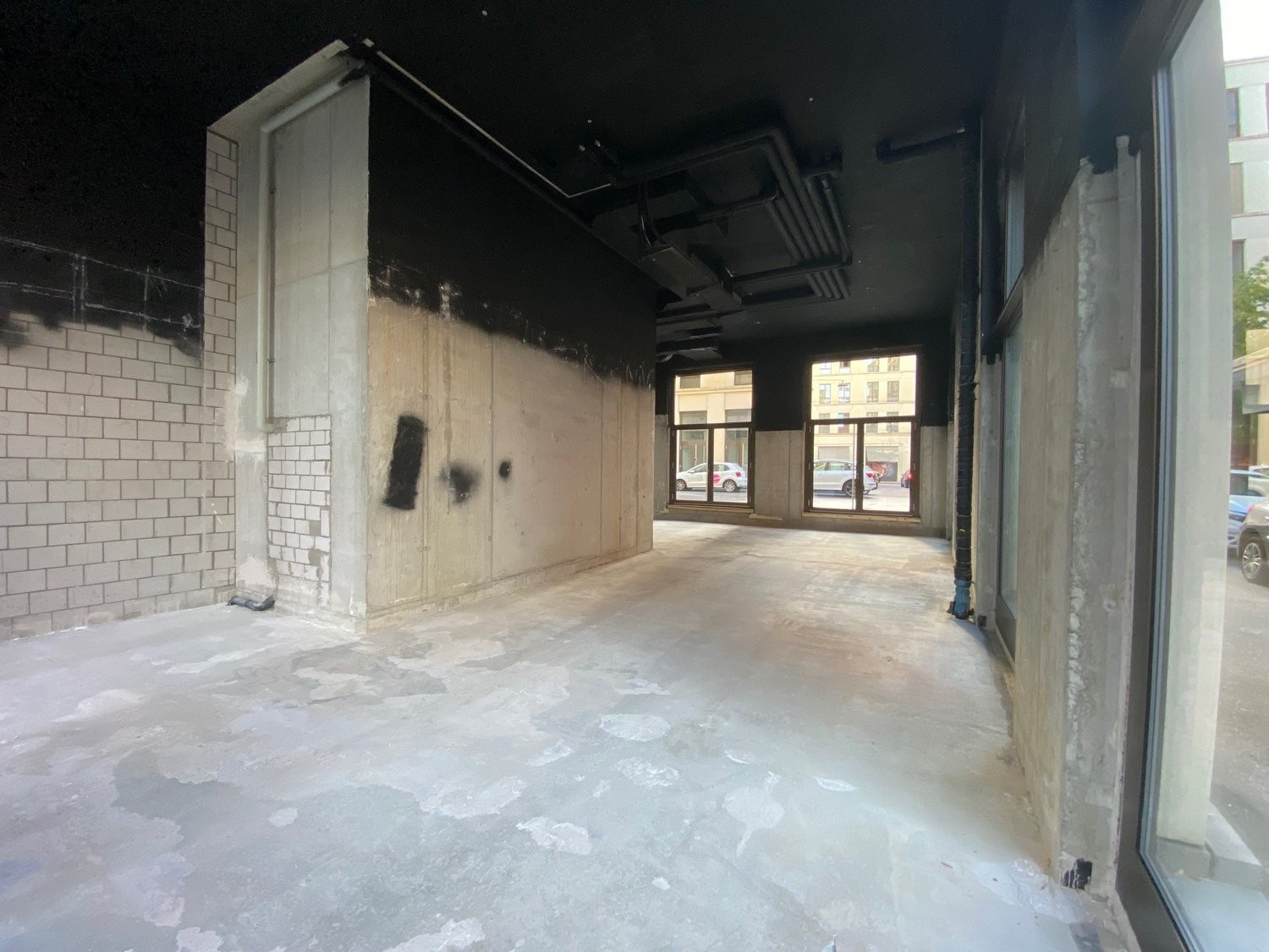 Negozio di 119m², foto 8 di 9