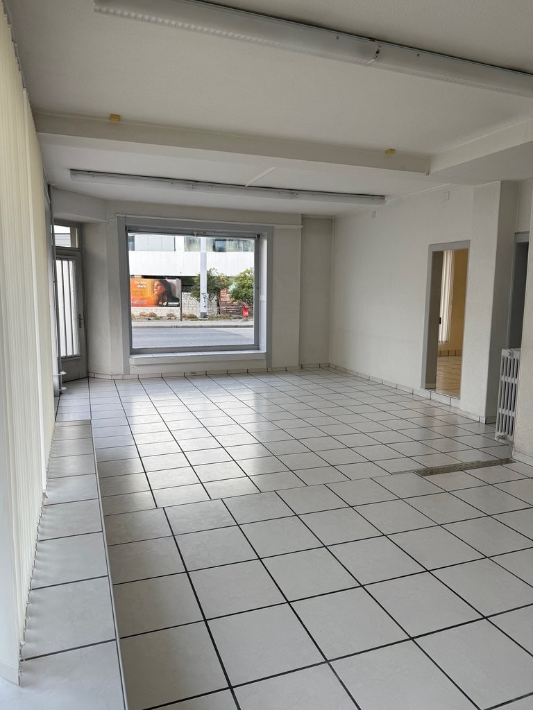 negozio di 87m², foto 3 di 8