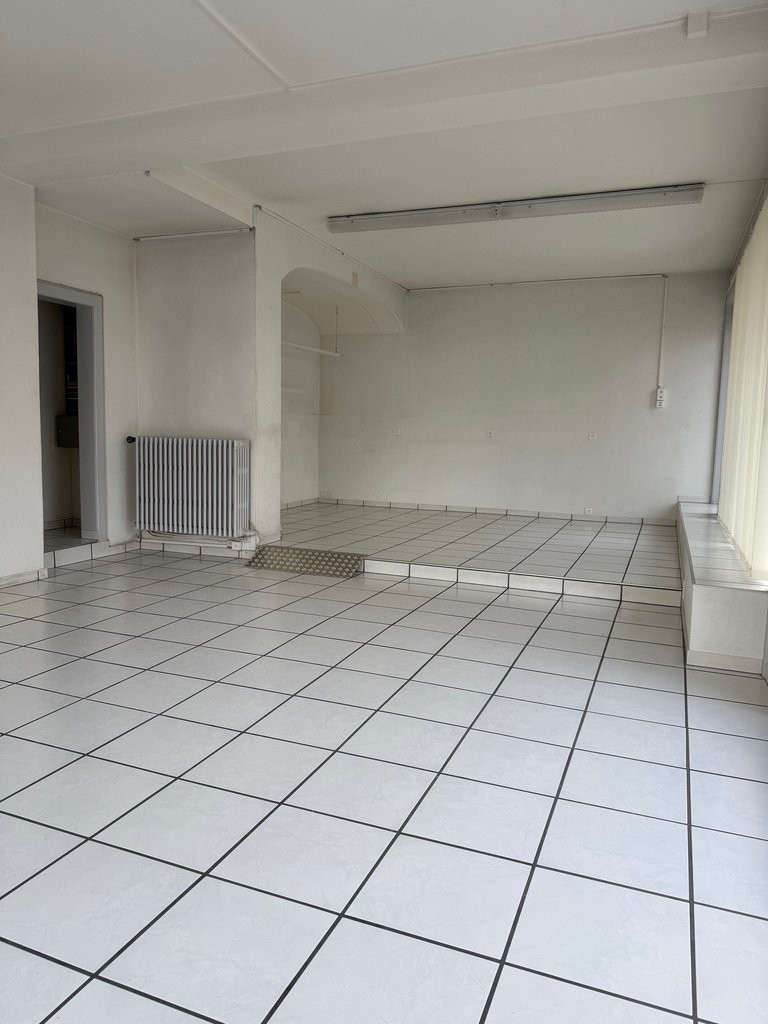 negozio di 87m², foto 6 di 8