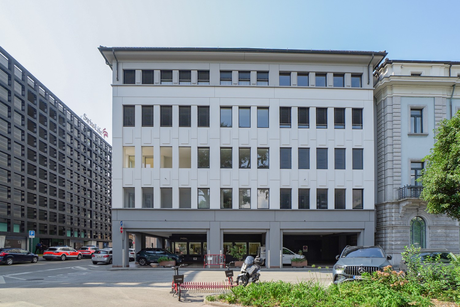 250m² office, foto 1 di 8