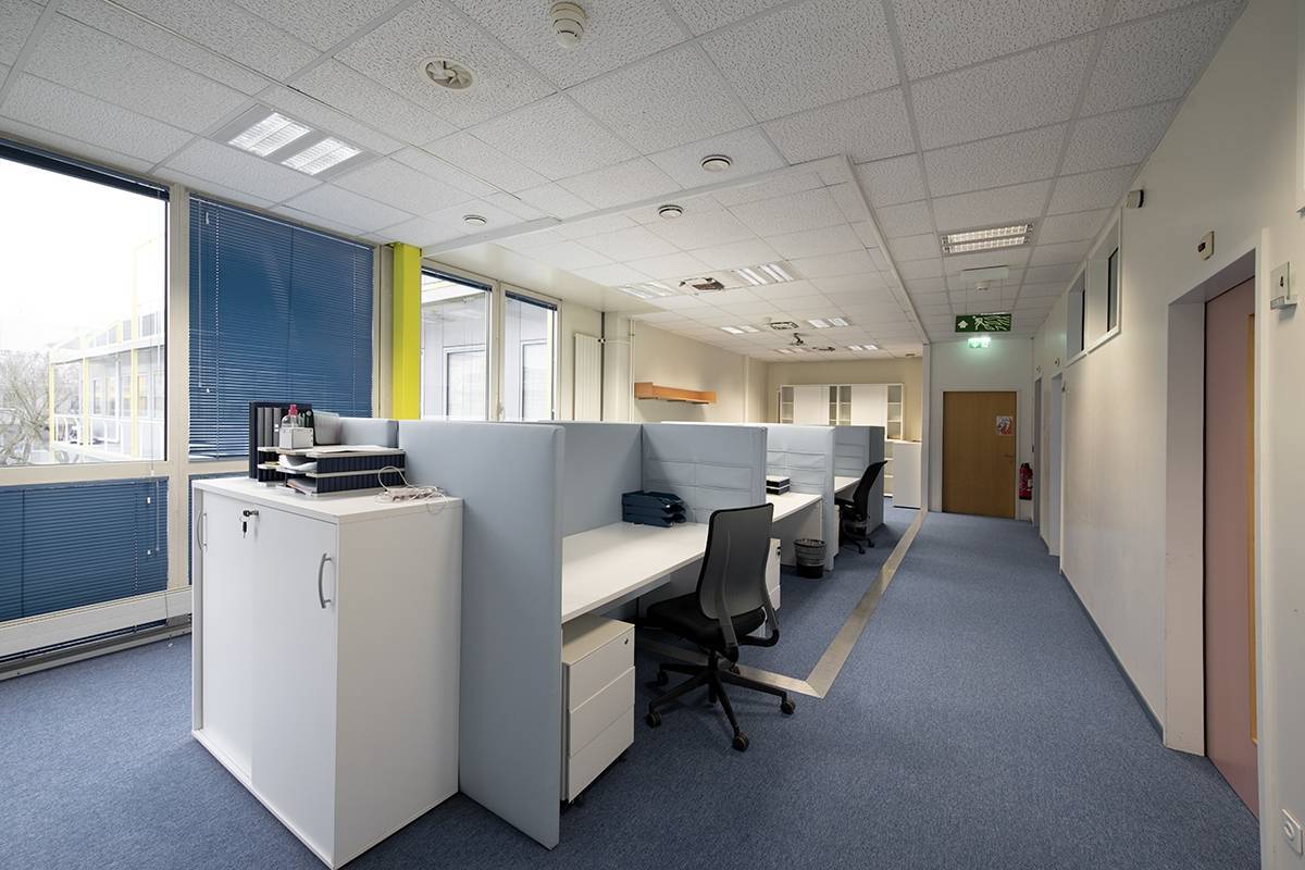720m² Gewerbe, Foto 1 von 9