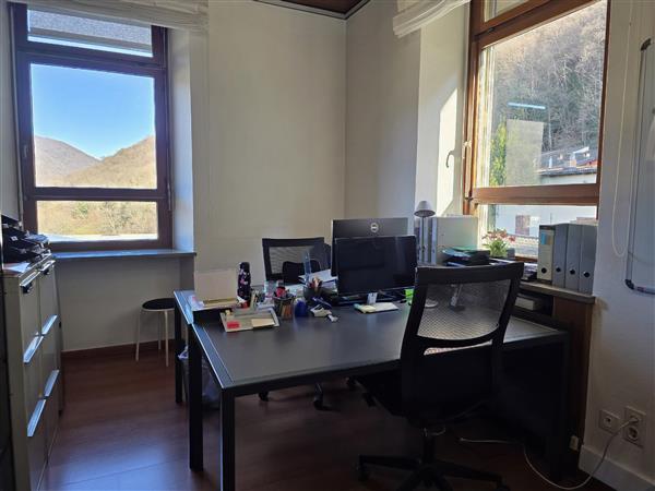 Office, Foto 5 von 10