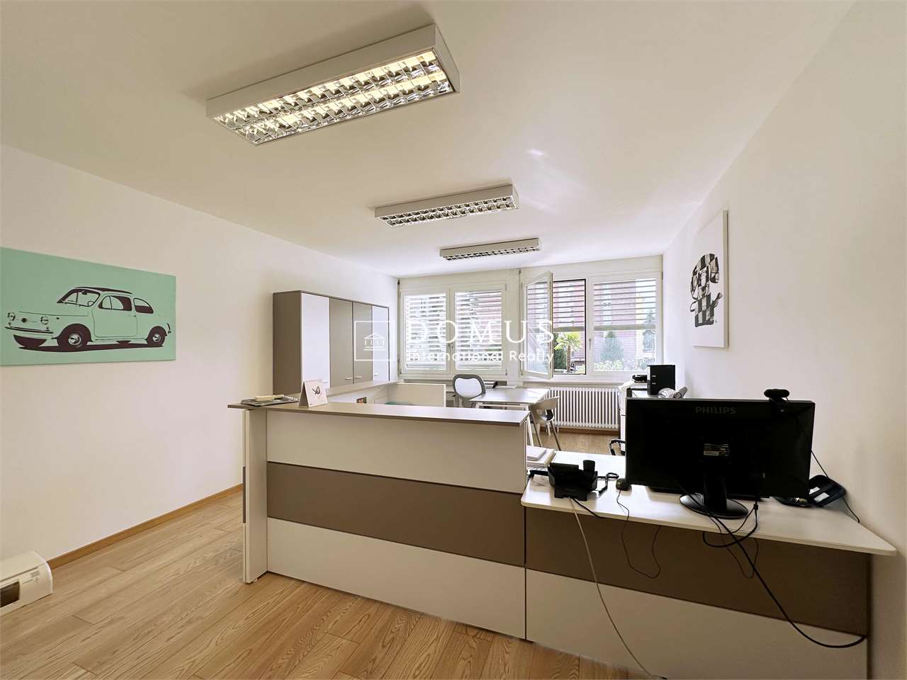 Office, foto 1 di 10