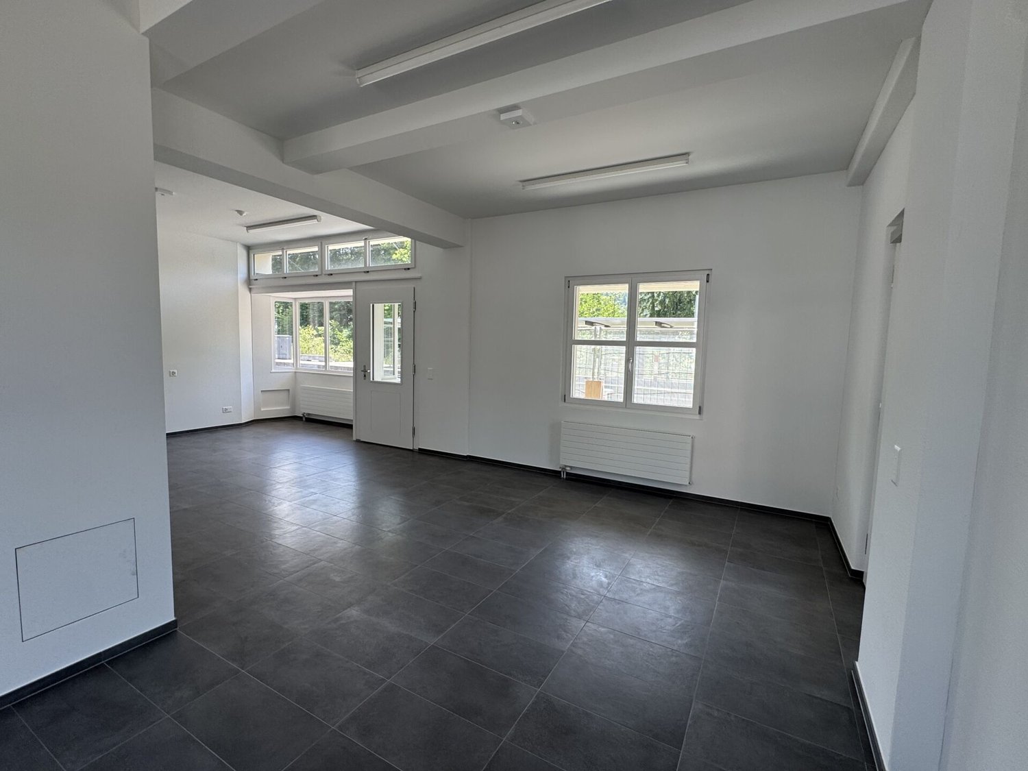58m² office