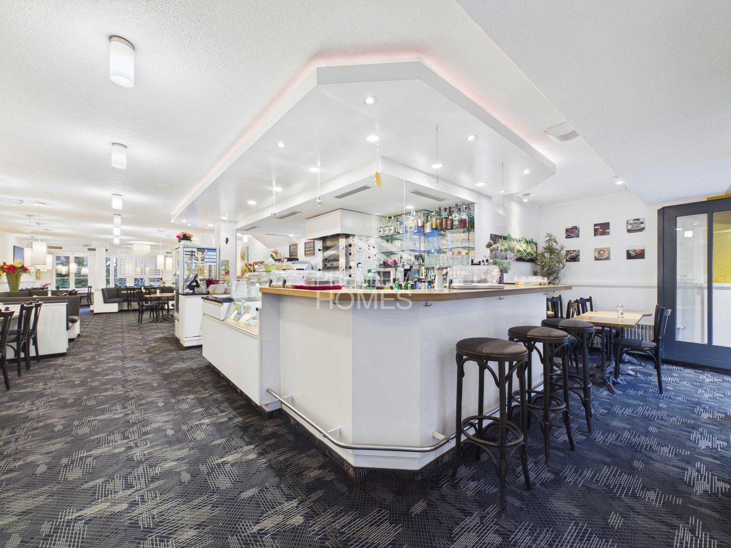 Restaurant, Foto 1 von 9