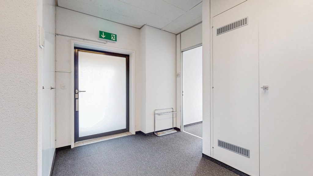ufficio di 15m², foto 3 di 9