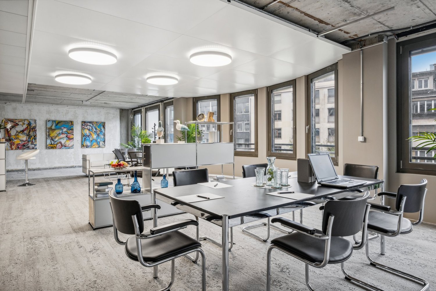 560m² Büro