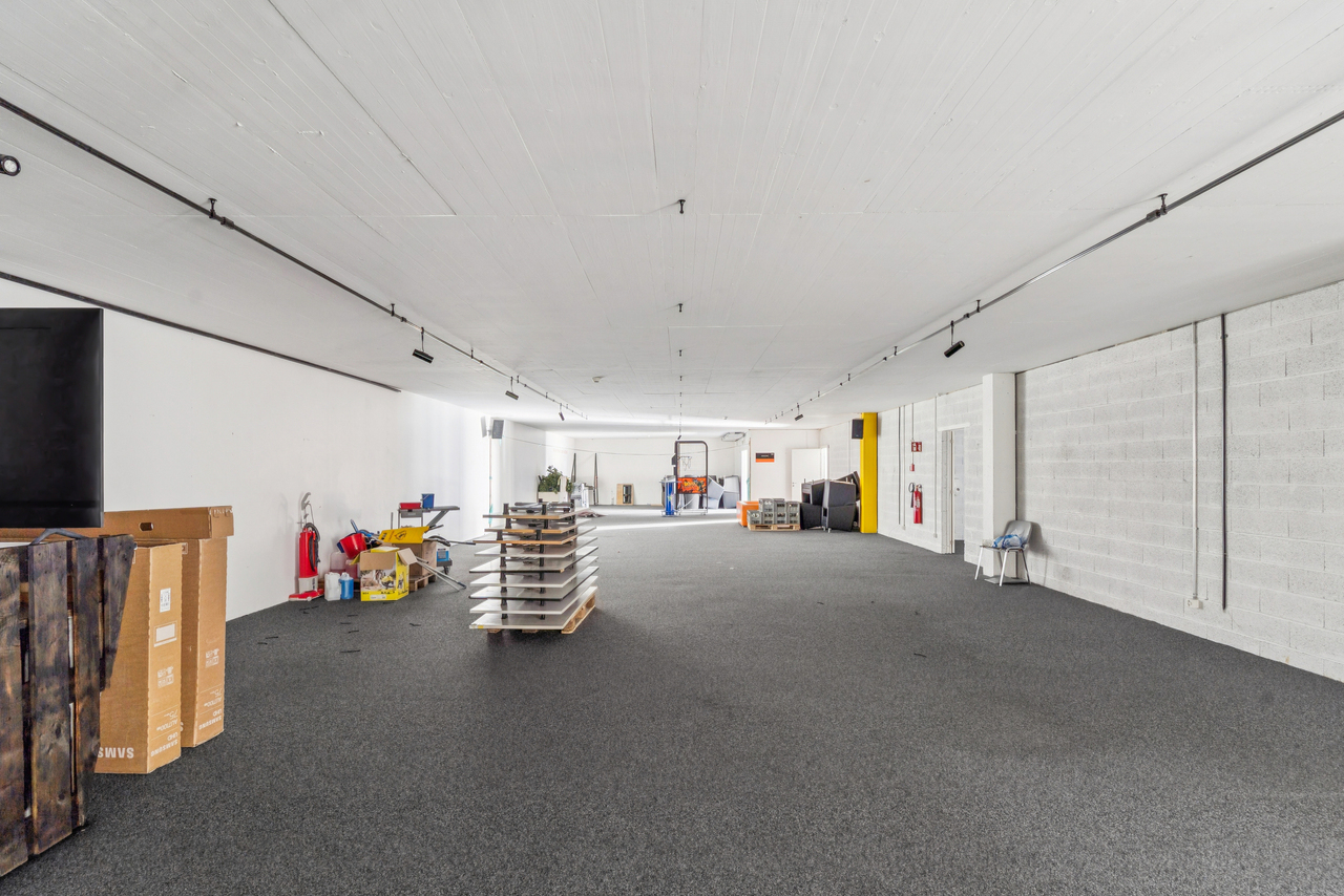 622m² Gewerbe, Foto 3 von 6