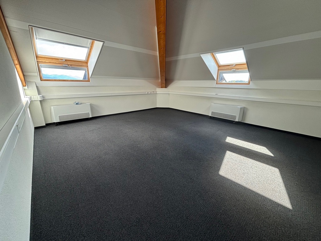 204m² Büro, Foto 6 von 10