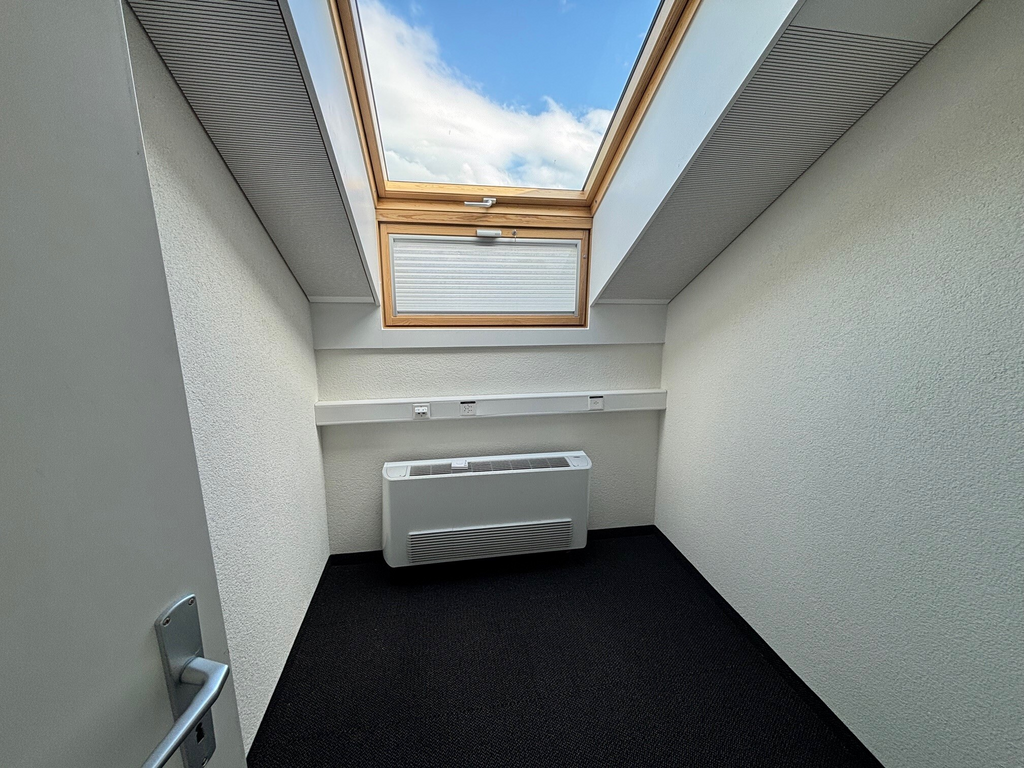 204m² Büro, Foto 7 von 10