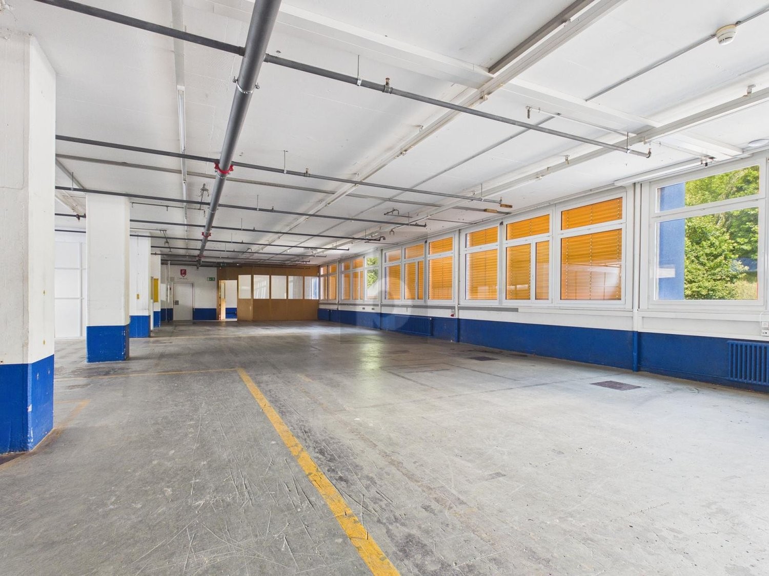545m² storage room, Foto 1 von 4