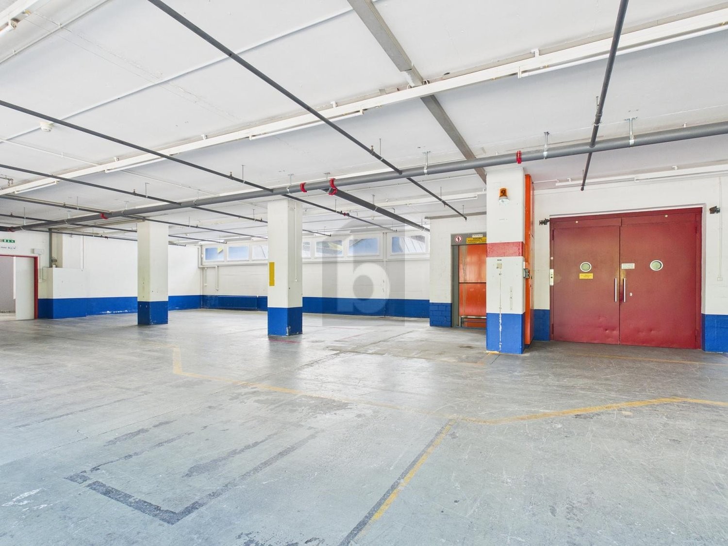 545m² storage room, Foto 4 von 4