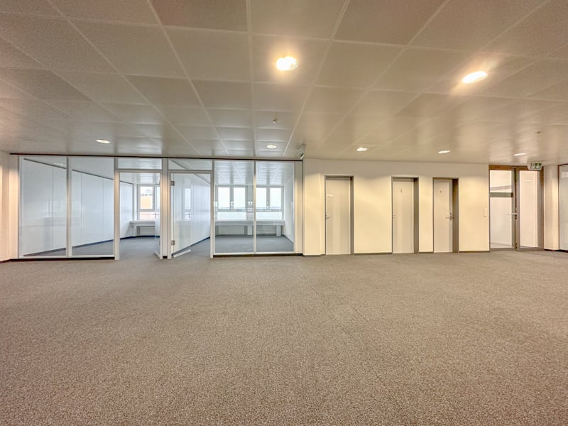 720m² office, Foto 3 von 10