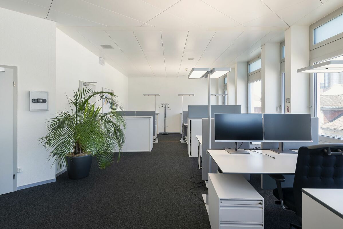 3500m² office