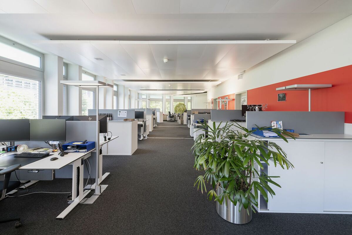 3500m² office
