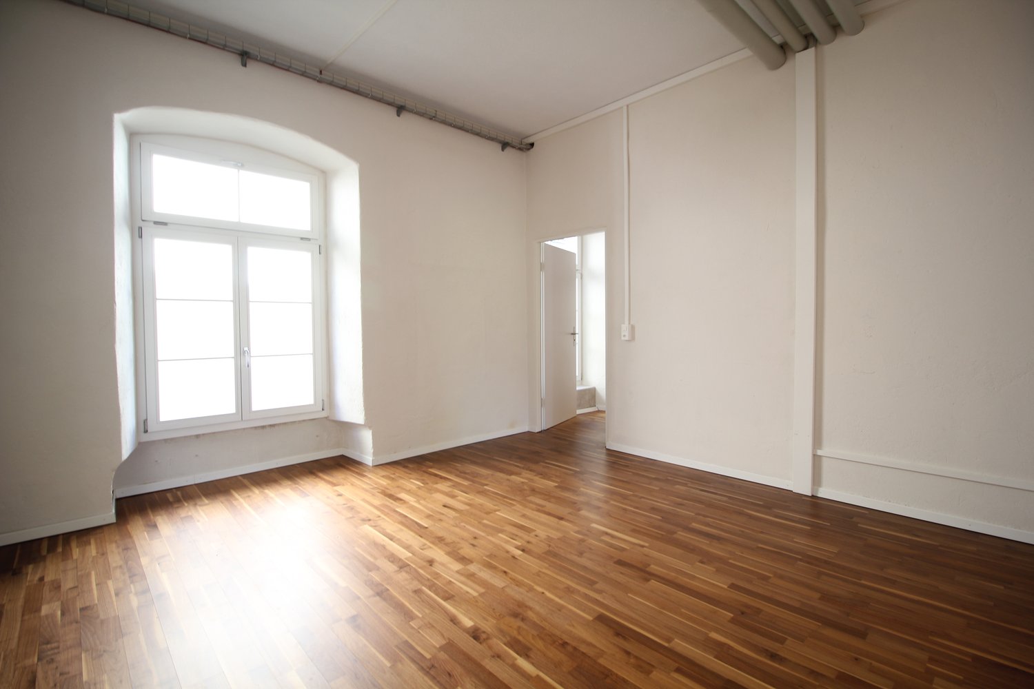 170m² commercial, Foto 7 von 10