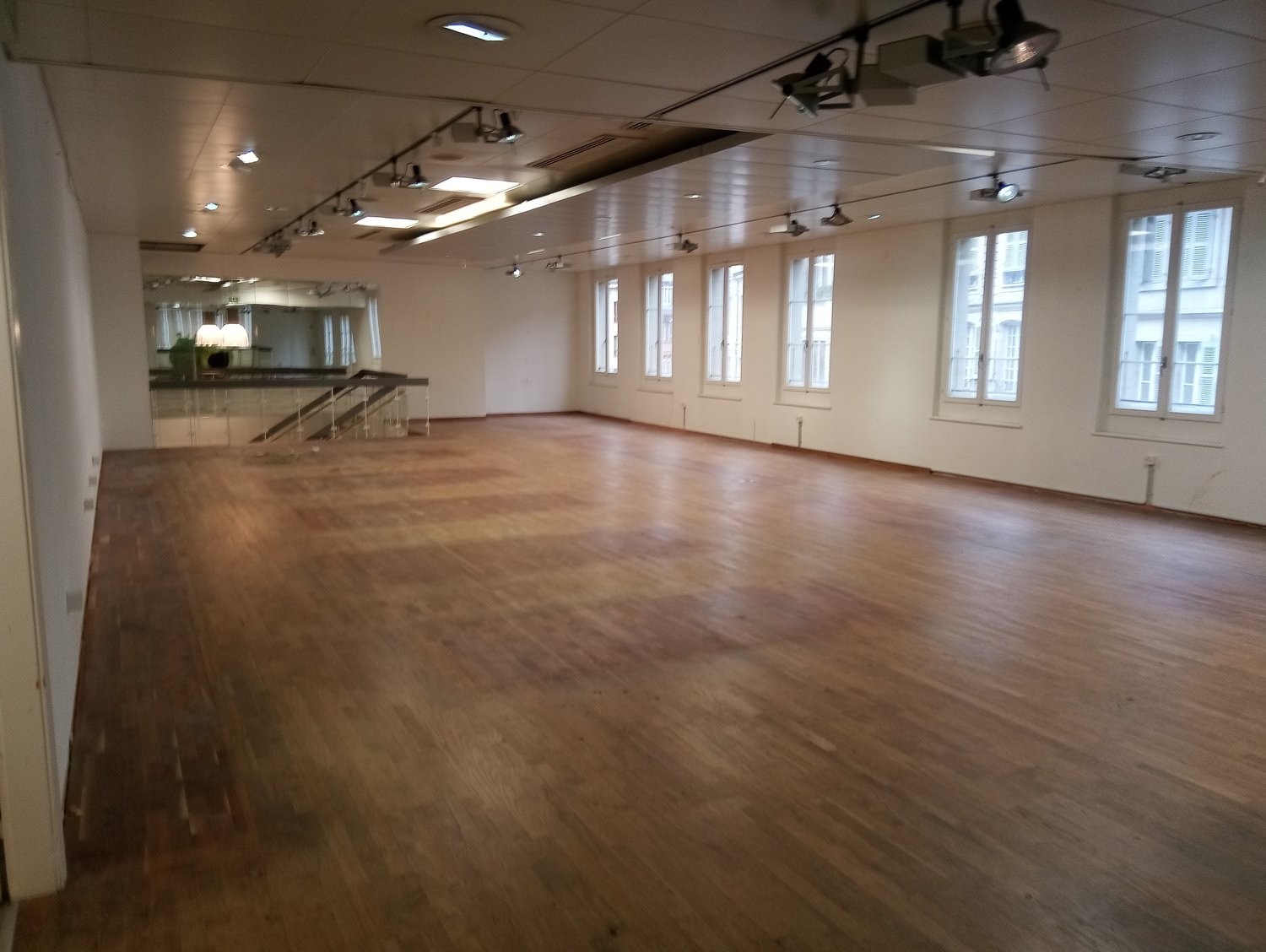 Laden, Foto 6 von 6