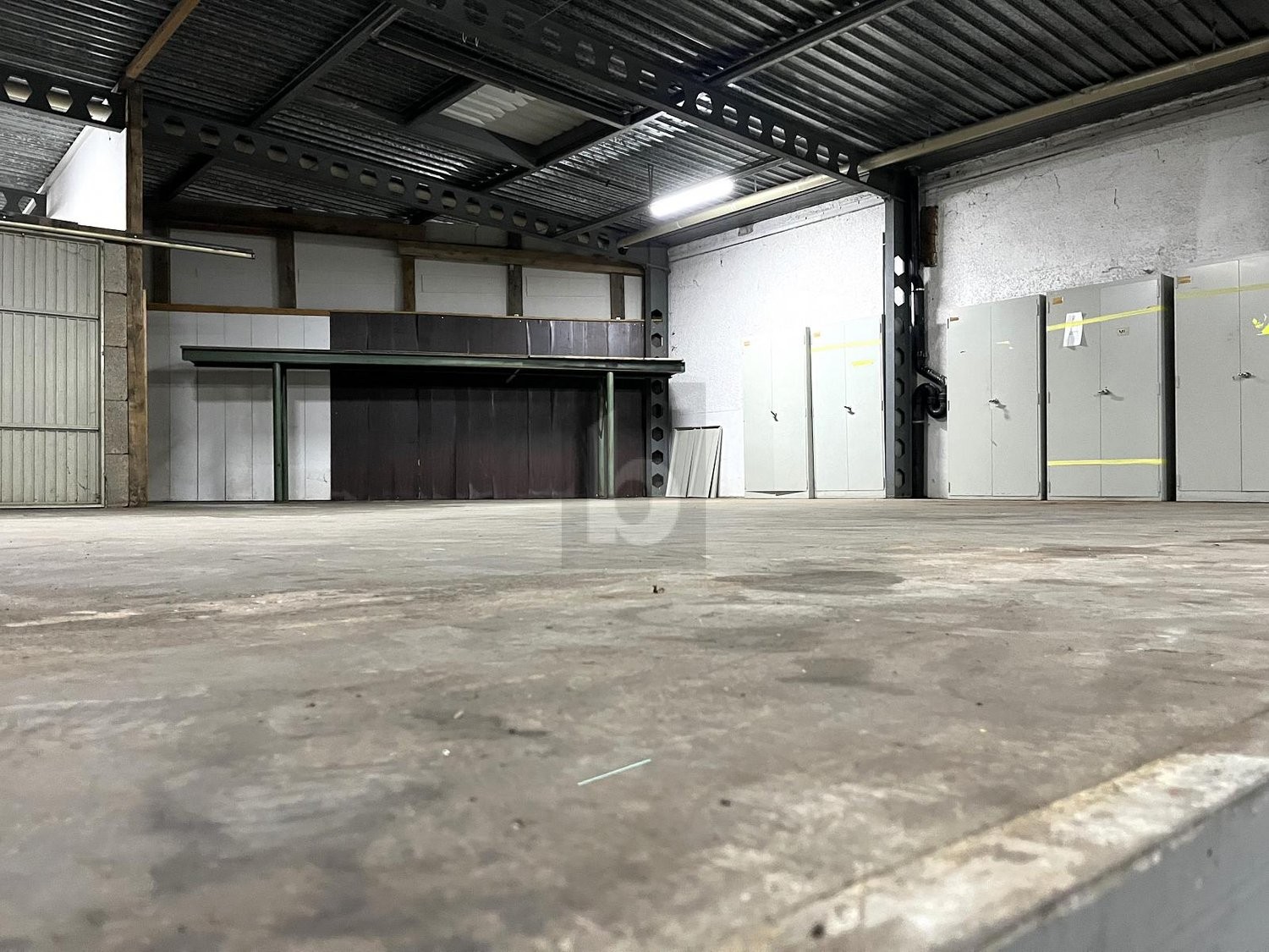 200m² atelier, Foto 4 von 4
