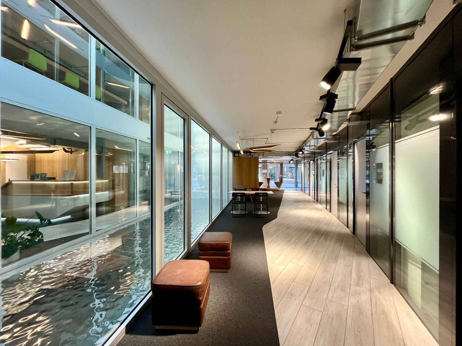 450m² Büro, Foto 2 von 9