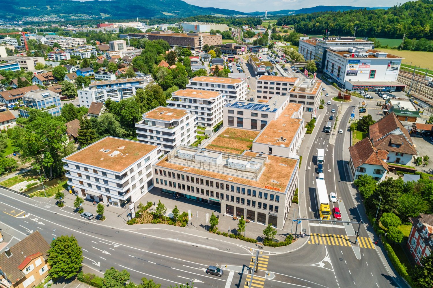 170m² shopping centre, Foto 2 von 9