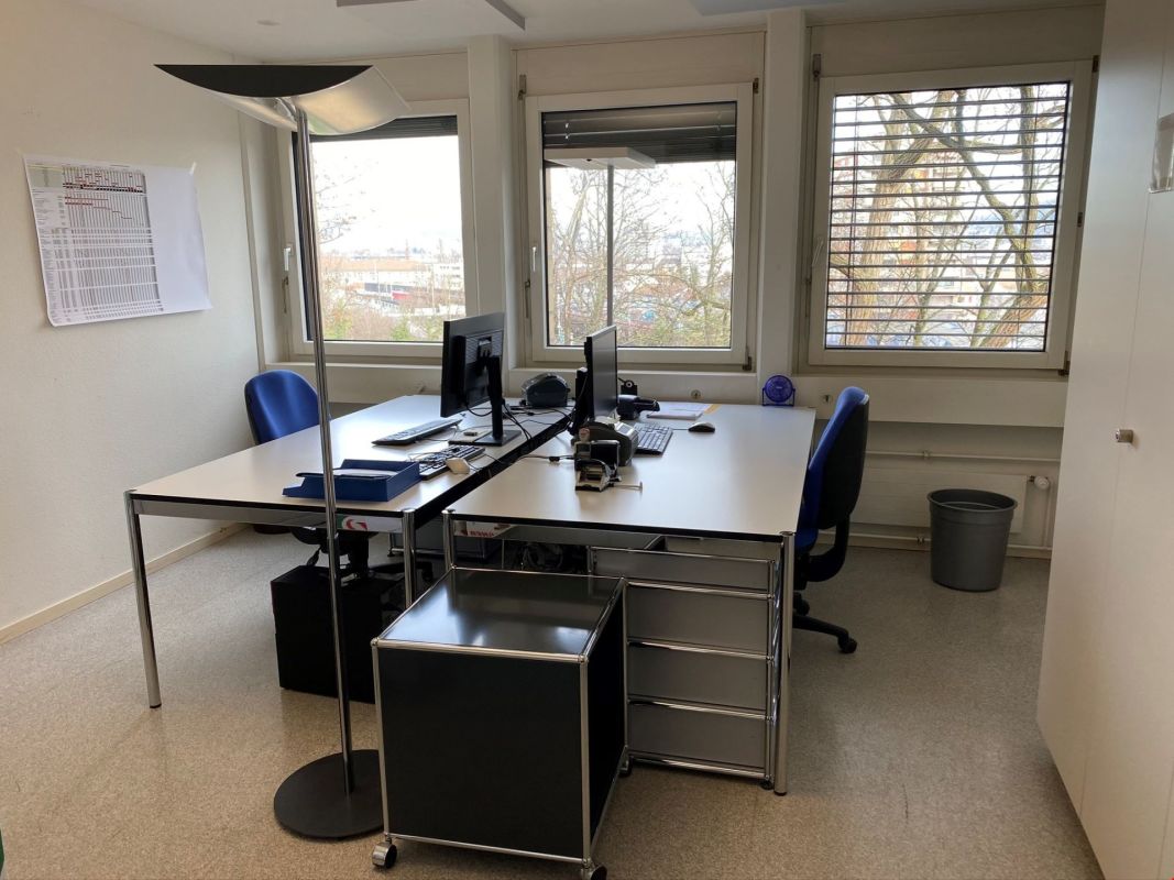 19m² office