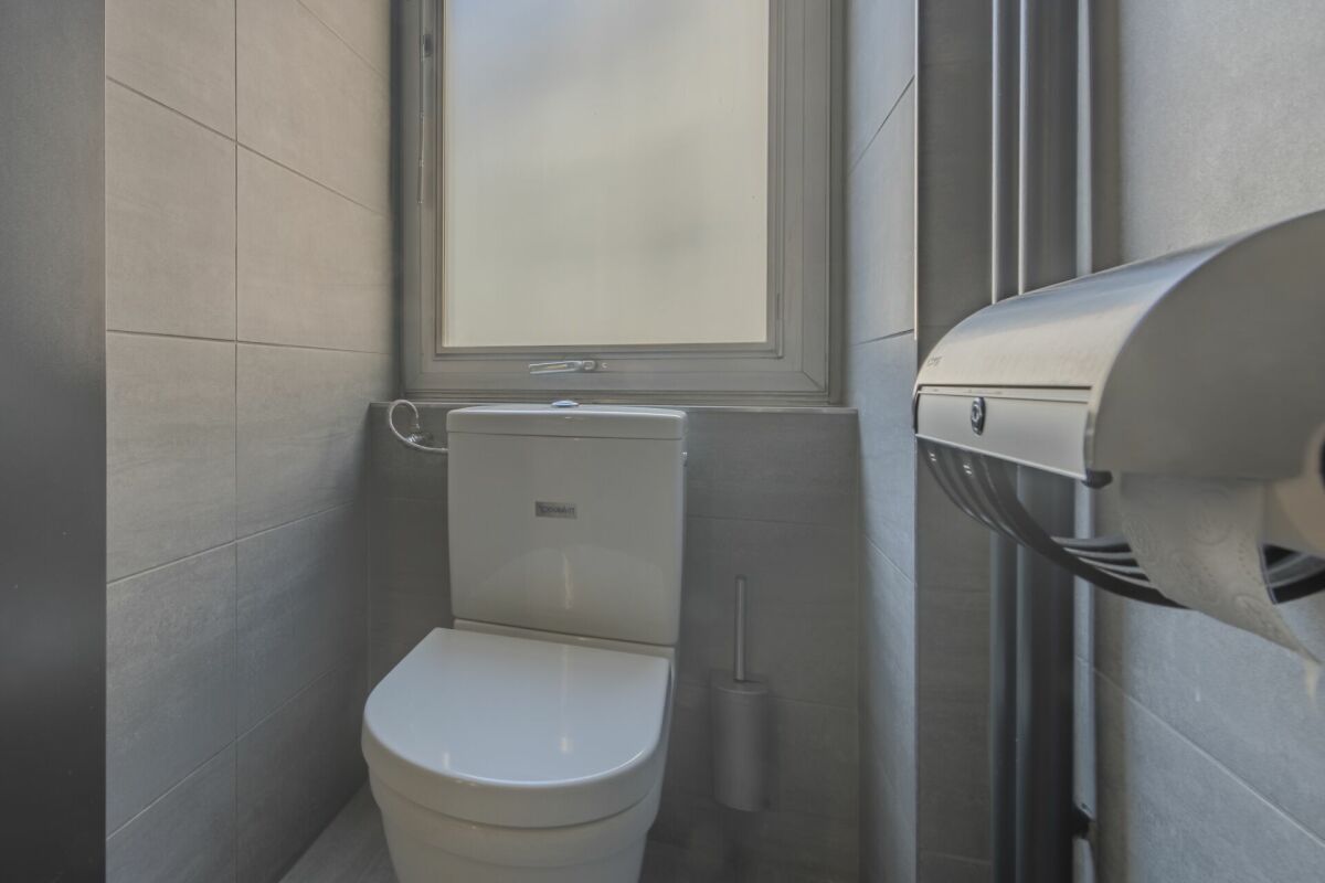 370m² ufficio, foto 8 di 10