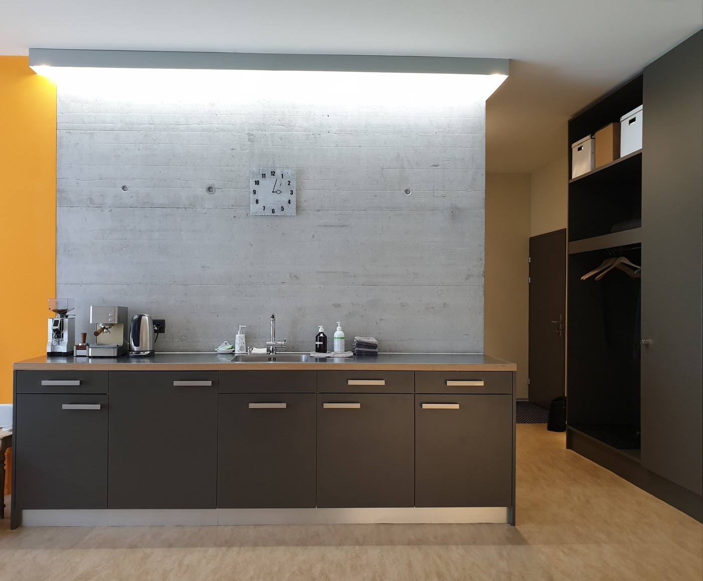 57m² atelier, Foto 1 von 7