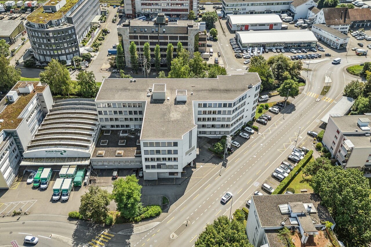 158m² bureau
