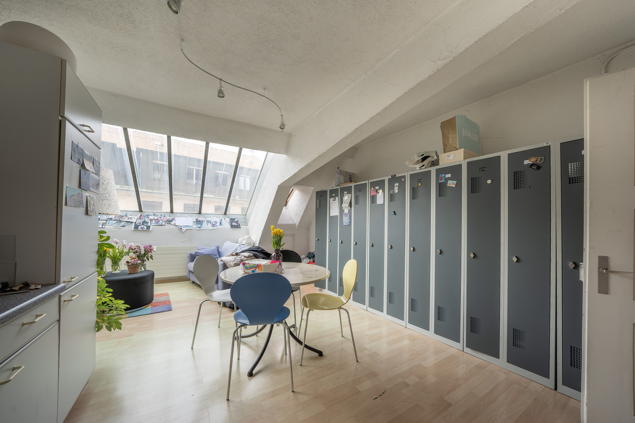 480m² shop, Foto 10 von 10