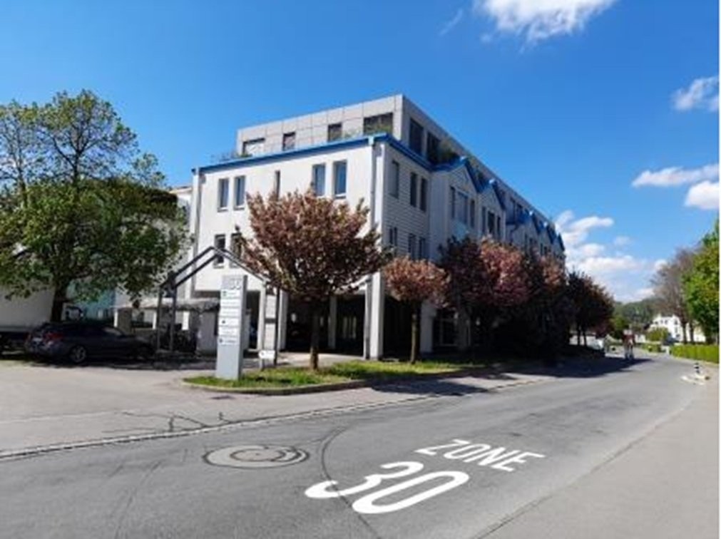 165m² office