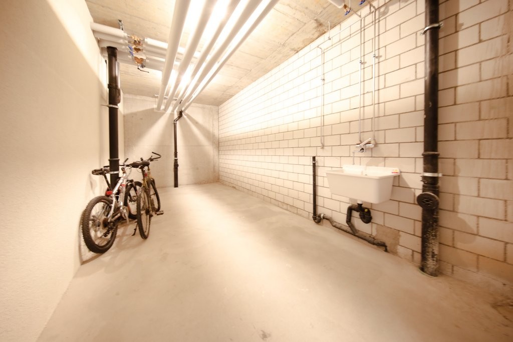 Local de stockage de 38m², photo 2 sur 5