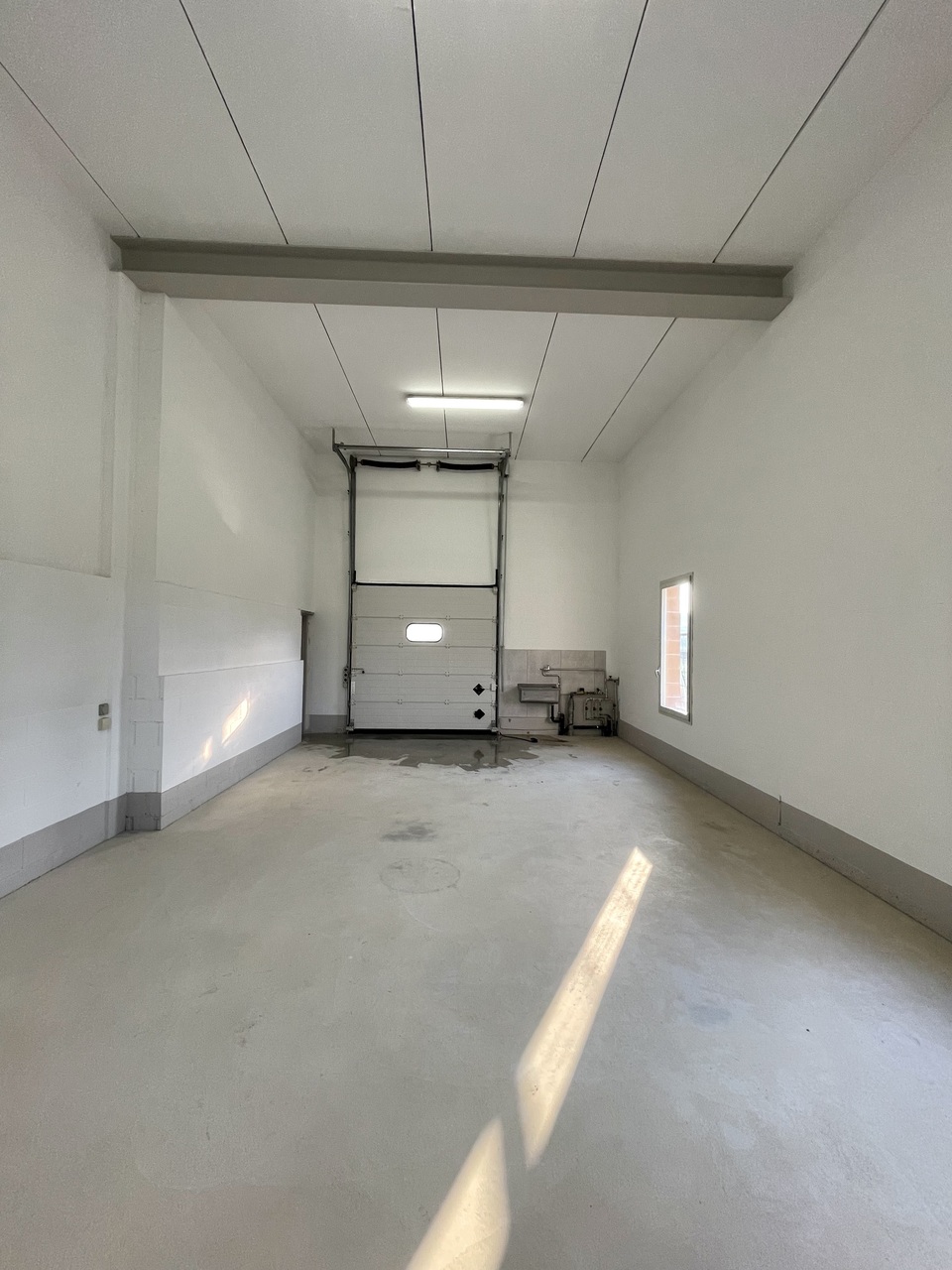 Storage room, photo 2 of 4