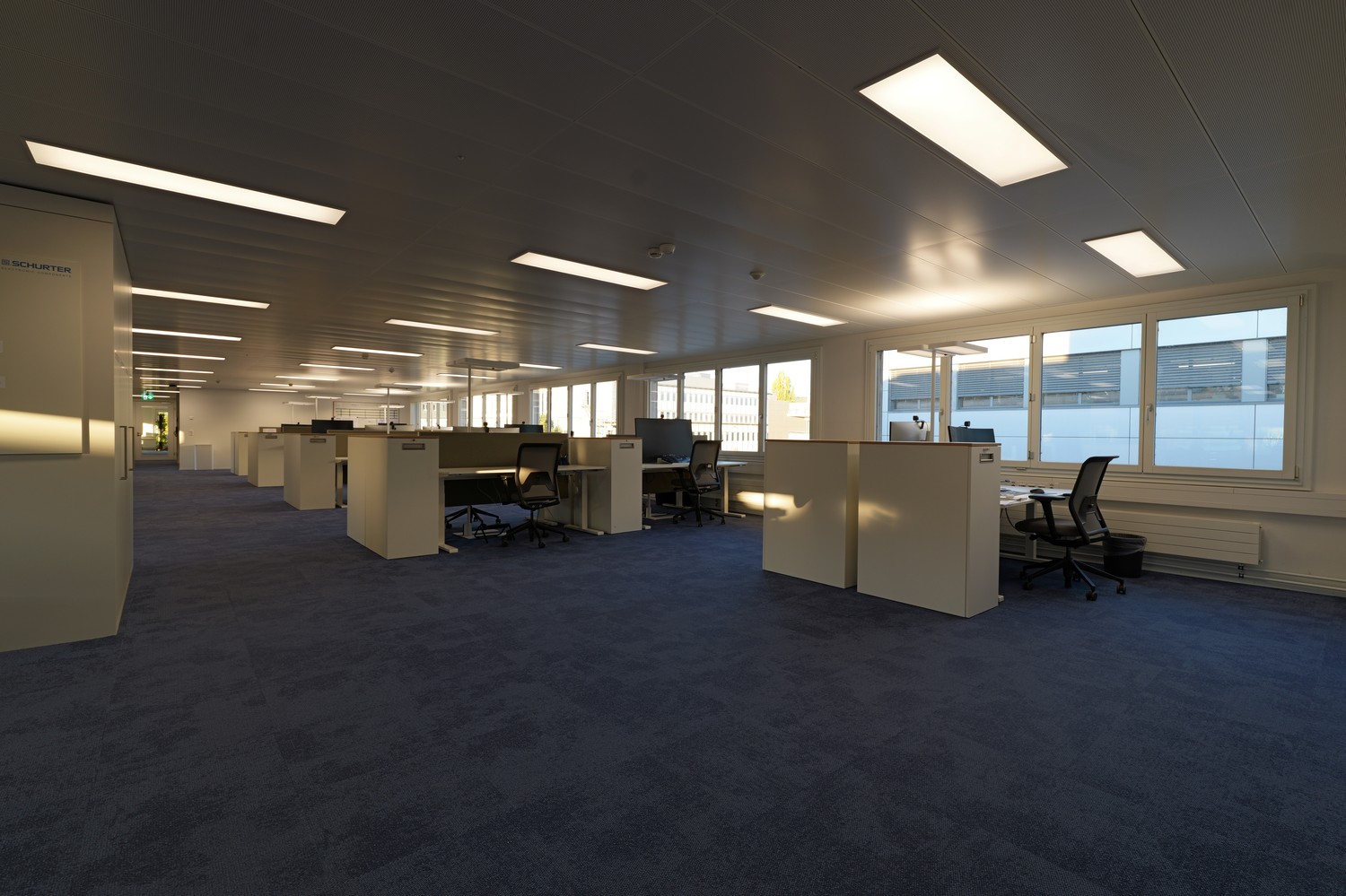 1030m² commerciale, foto 5 di 10