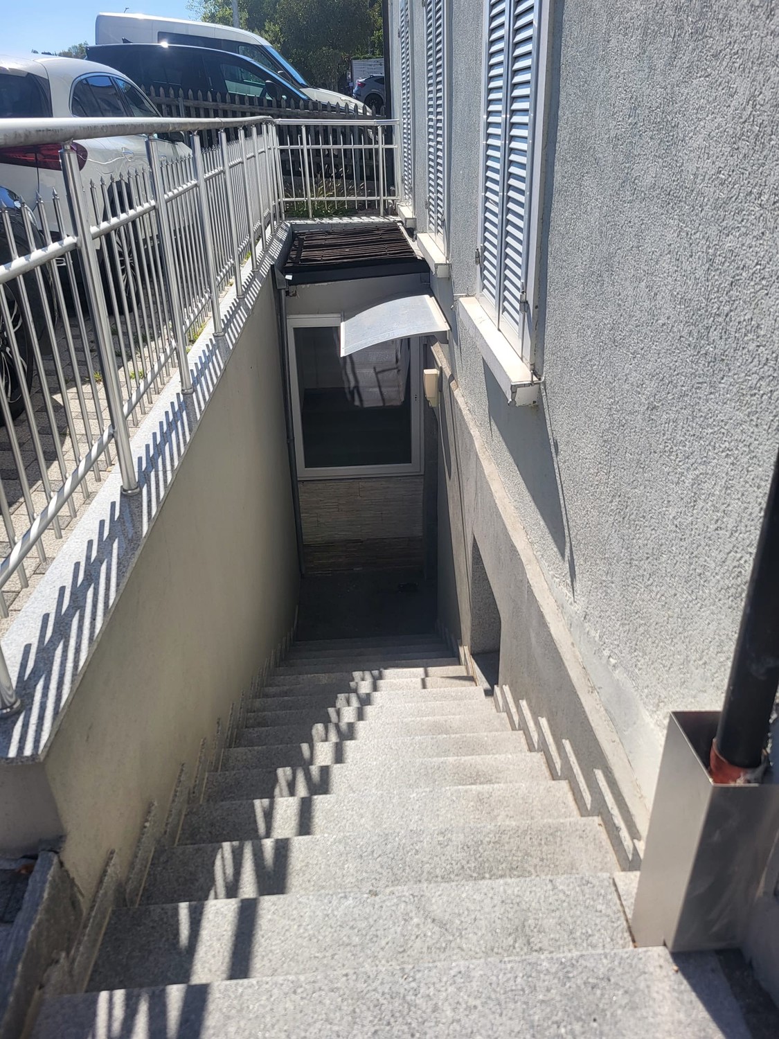 75m² commercial, Foto 1 von 7