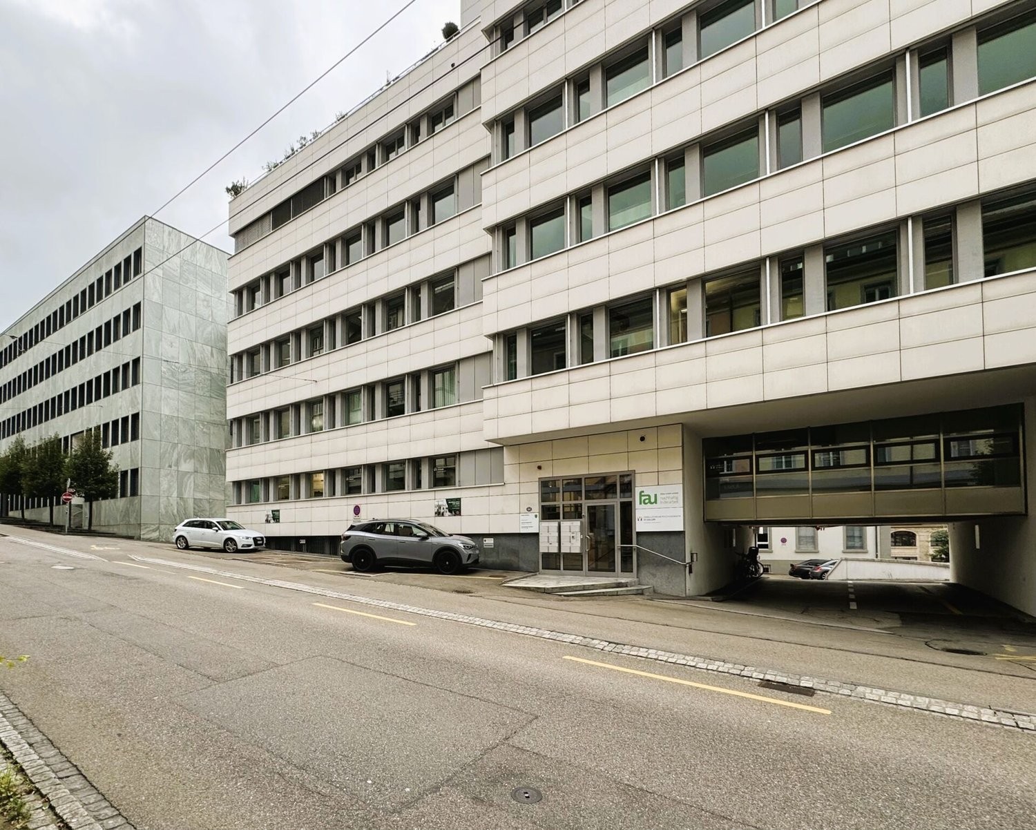 53m² office